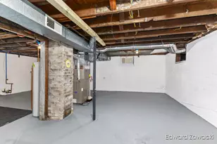 330 Norwood St, Rockford, MI 49341 - Photo 27