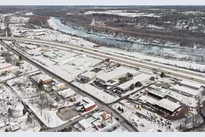 3955 W River Drive NE, Comstock Park, MI 49321 - Photo 49