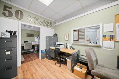 3955 W River Drive NE, Comstock Park, MI 49321 - Photo 17