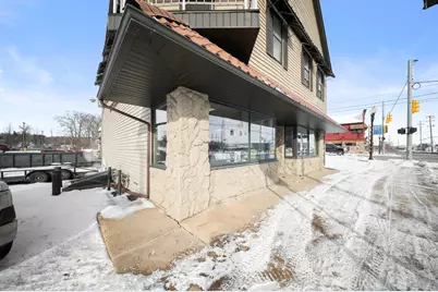 3955 W River Drive NE, Comstock Park, MI 49321 - Photo 7