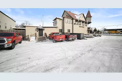 3955 W River Drive NE, Comstock Park, MI 49321 - Photo 3