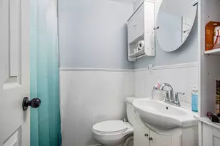 240 Chicago Ave, Kalamazoo, MI 49048 - Photo 11