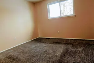 15700 Oakbrook St, Romulus, MI 48174 - Photo 13