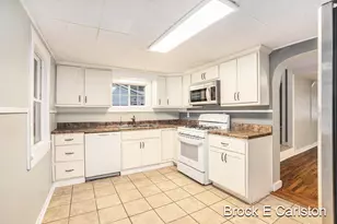 923 Wilson Ave, Muskegon, MI 49441 - Photo 5