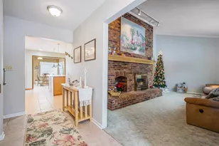 3565 Joanna Ct, Saline, MI 48176 - Photo 5