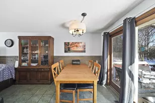 2375 Windemere Dr, Jackson, MI 49202 - Photo 7