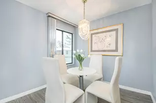 6249 Acropolis Dr SE, Grand Rapids, MI 49546 - Photo 9