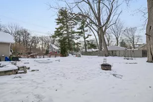 7 Oakwood St, Ypsilanti, MI 48197 - Photo 35