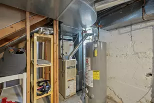 7 Oakwood St, Ypsilanti, MI 48197 - Photo 31