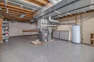 16 N Center St, Bangor, MI 49013 - Photo 23