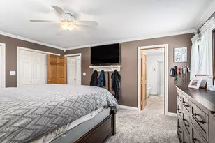 318 Fairway Dr, Coldwater, MI 49036 - Photo 17