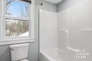 7787 S Gracemoor Ct SE, Alto, MI 49302 - Photo 41