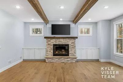 7787 S Gracemoor Court SE, Alto, MI 49302 - Photo 9