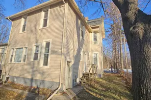 468 Colfax Ave, Benton Harbor, MI 49022 - Photo 23