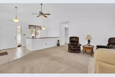 2815 S Wooddale Drive, Jackson, MI 49203 - Photo 9