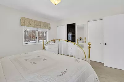 2815 S Wooddale Drive, Jackson, MI 49203 - Photo 21