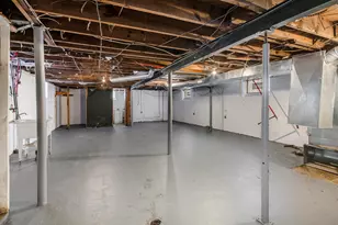 15763 Robson St, Detroit, MI 48227 - Photo 17