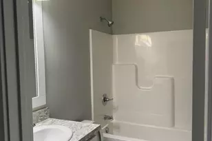 1352 6th St, Muskegon, MI 49441 - Photo 11