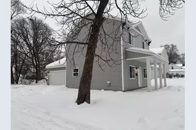 1352 6th Street, Muskegon, MI 49441 - Photo 3