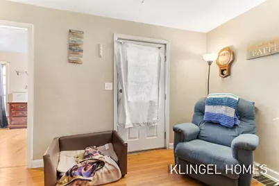 947 Carlton Street, Muskegon, MI 49442 - Photo 3