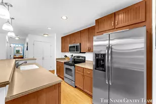 529 Miller Dr, Grand Haven, MI 49417 - Photo 13