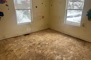 134 S Clarendon St, Kalamazoo, MI 49006 - Photo 9