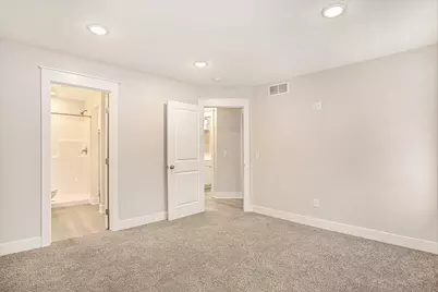 2106 Sherwood Avenue, Holland, MI 49423 - Photo 9