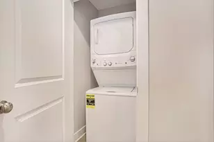 2106 Sherwood Ave, Holland, MI 49423 - Photo 13