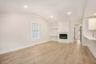 2106 Sherwood Ave, Holland, MI 49423 - Photo 7