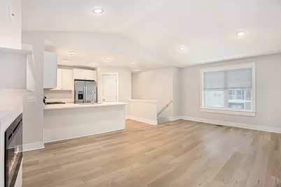 2106 Sherwood Avenue, Holland, MI 49423 - Photo 5