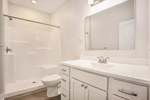 2106 Sherwood Ave, Holland, MI 49423 - Photo 17