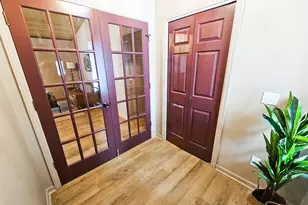 909 Barton St, Otsego, MI 49078 - Photo 5