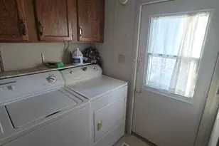 3 Riverview Dr, Saint Louis, MI 48880 - Photo 7