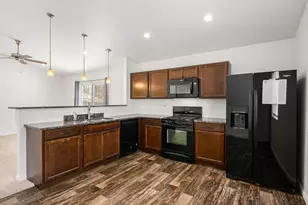 210 Station Hill St, Galesburg, MI 49053 - Photo 7