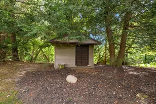 1907 Chevy Chase Blvd, Kalamazoo, MI 49008 - Photo 61