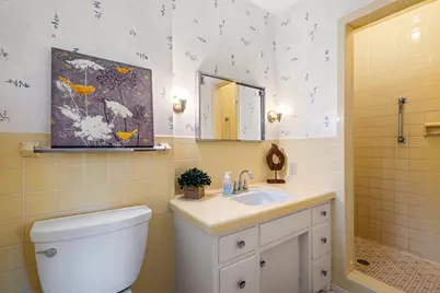 1907 Chevy Chase Boulevard, Kalamazoo, MI 49008 - Photo 35