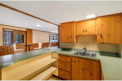 1907 Chevy Chase Boulevard, Kalamazoo, MI 49008 - Photo 51