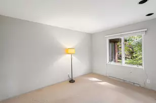 1907 Chevy Chase Blvd, Kalamazoo, MI 49008 - Photo 37