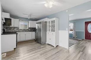 37609 Westvale St, Romulus, MI 48174 - Photo 5