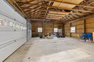 1067 Somers Rd, Lyons, MI 48851 - Photo 21