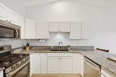 3039 Jeanlin Drive SE, Grand Rapids, MI 49546 - Photo 13