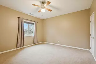 3039 Jeanlin Dr SE, Grand Rapids, MI 49546 - Photo 37