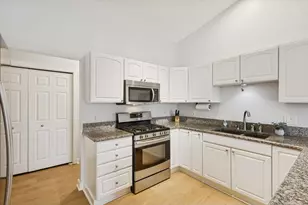 3039 Jeanlin Dr SE, Grand Rapids, MI 49546 - Photo 15