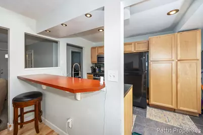 514 Wilson Avenue NW, Grand Rapids, MI 49534 - Photo 9