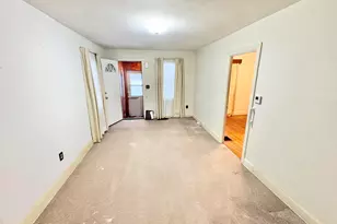 942 Oakcrest St SW, Wyoming, MI 49509 - Photo 7