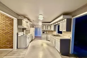 124 N Bogue St, Hesperia, MI 49421 - Photo 11