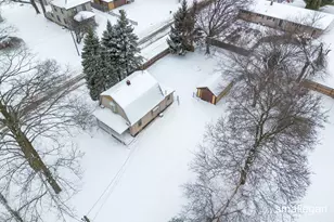 49 N 2nd Street NW, Kent City, MI 49330 - Photo 45