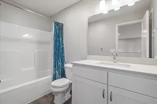 4065 Enclave Wy, Kalamazoo, MI 49006 - Photo 27