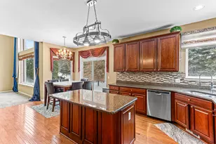 49896 Parkside Dr, Northville, MI 48168 - Photo 13