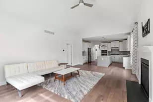 3093 N Spurway Dr, Ann Arbor, MI 48105 - Photo 9